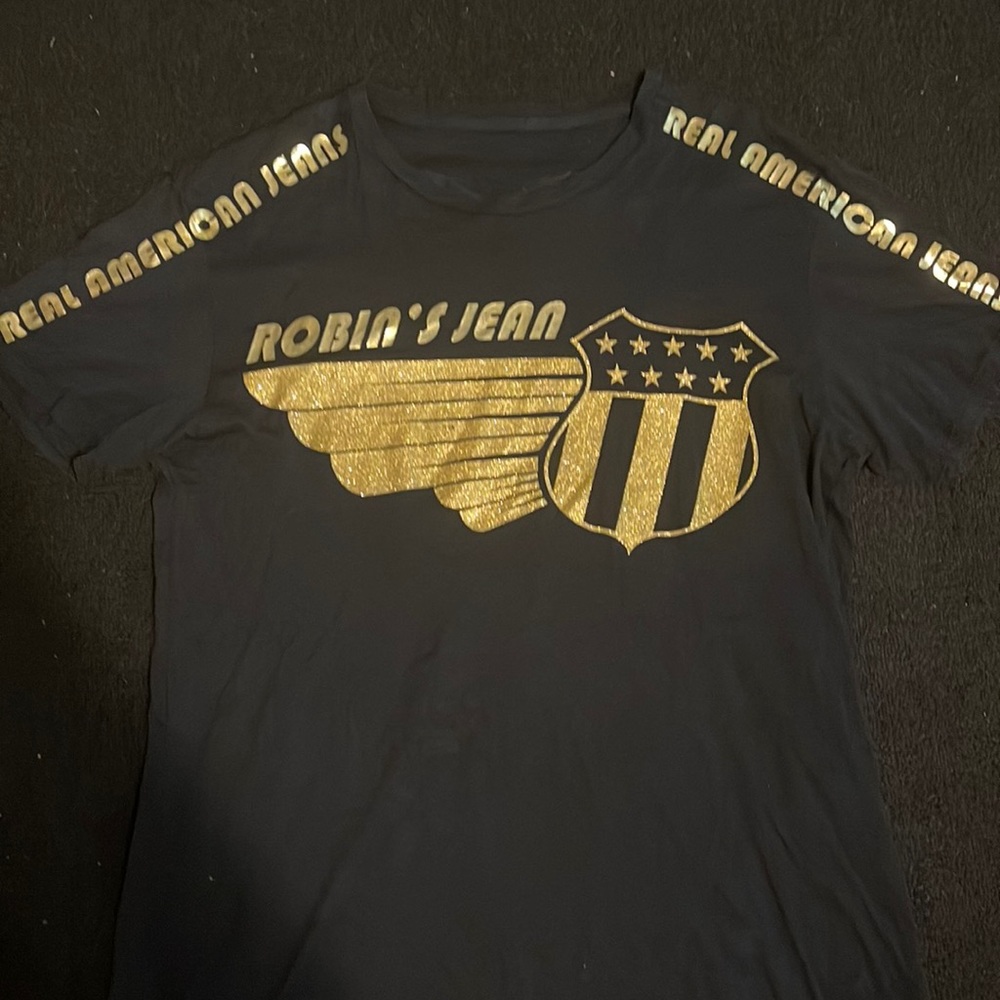 Robin’s jean shirt 😎